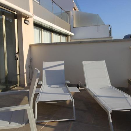 Sun, Sea And Rocks Apartment Puerto De Mogan Exterior photo